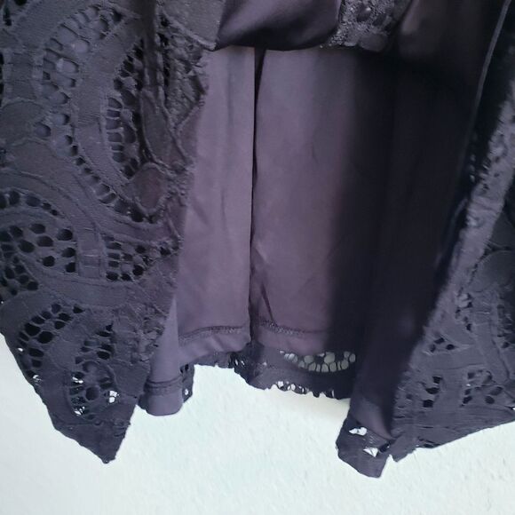 Torrid Black Lace Ruffle Strap Crop Tank - Picture 7 of 10